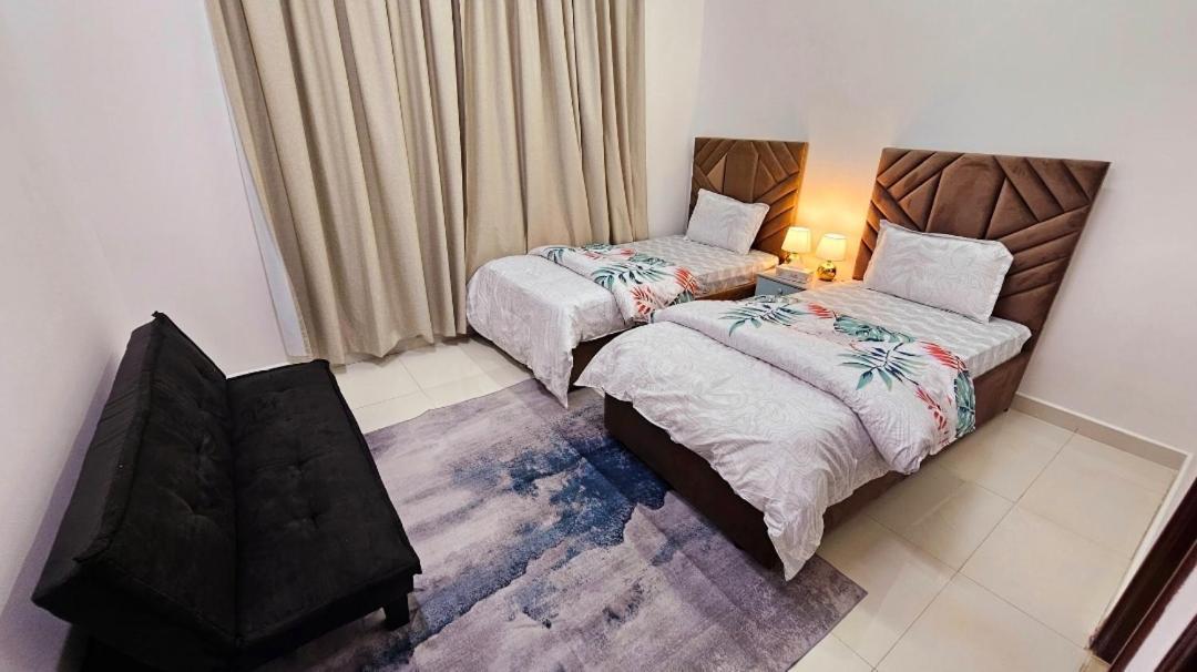 Splendid Villa Rooms Near Dubai Airport מראה חיצוני תמונה